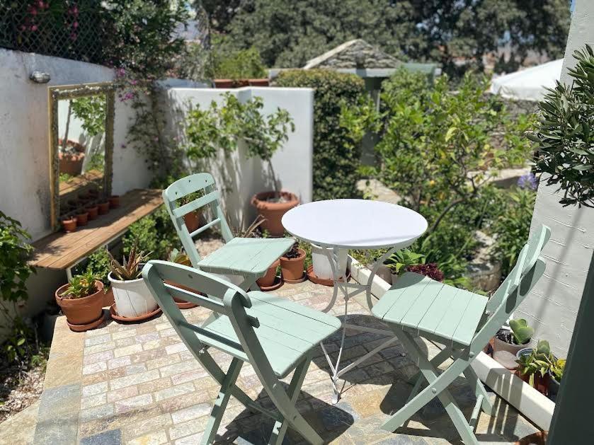 シミ Panoramaヴィラ エクステリア 写真